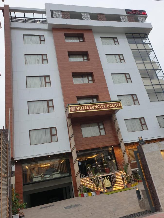 Hotel Suncity Palace Katihar ภายนอก รูปภาพ