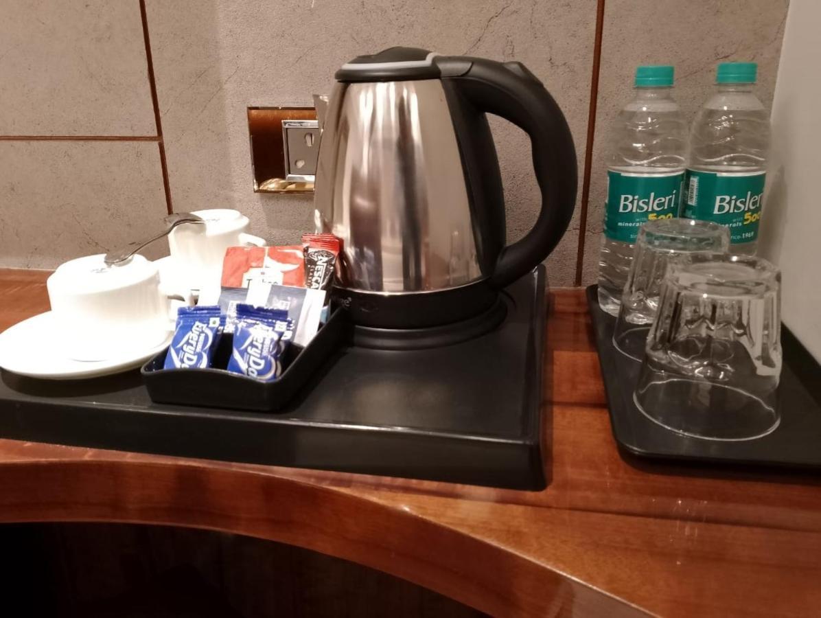 Hotel Suncity Palace Katihar ภายนอก รูปภาพ